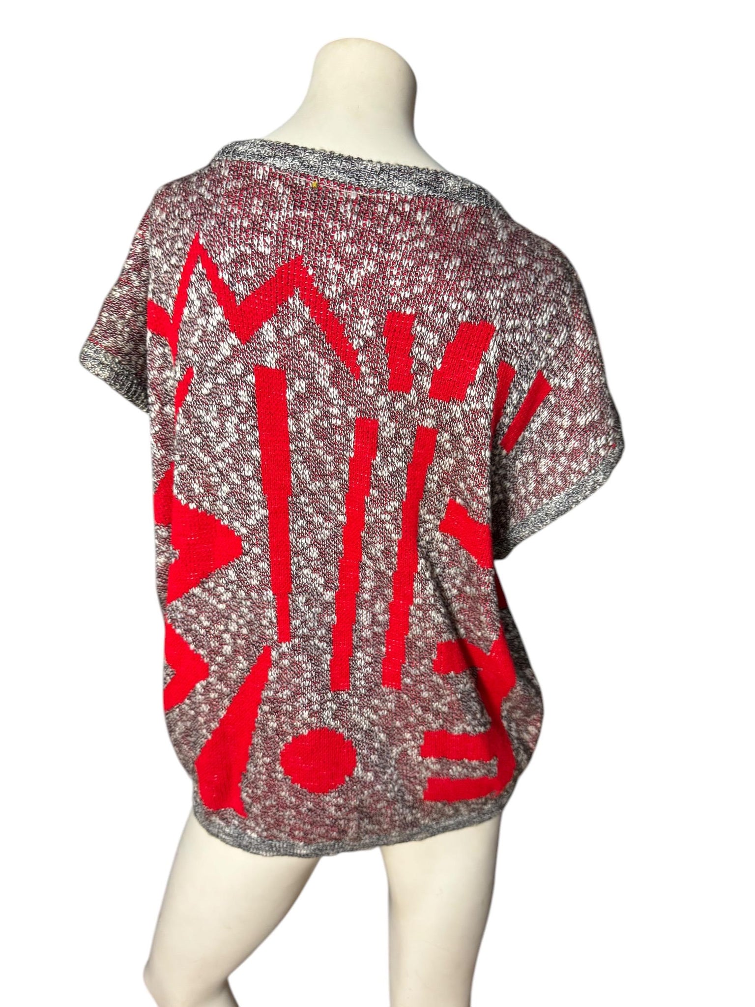 Vintage 80's black, white, & red mod sweater shirt XL 42