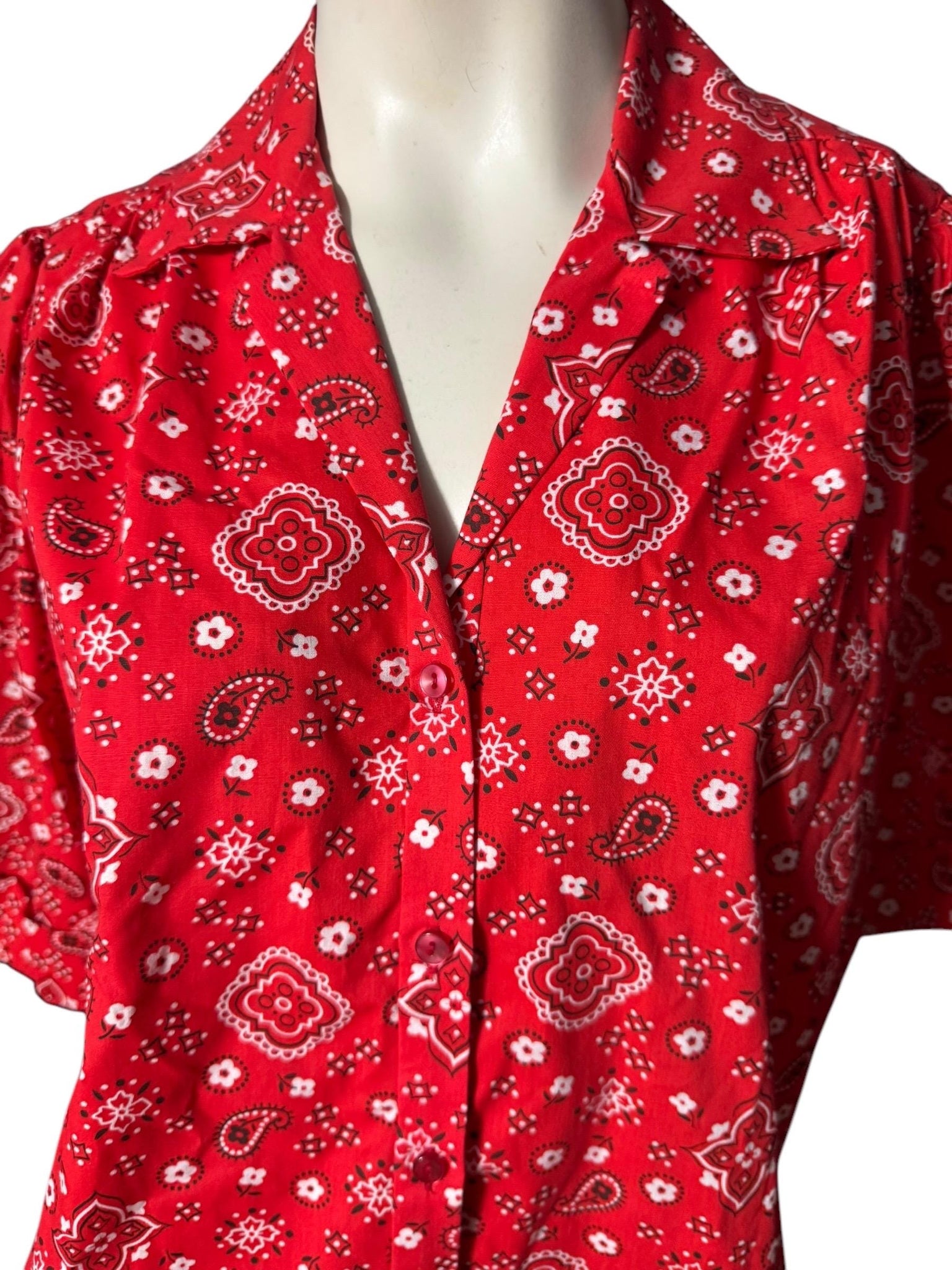 Vintage 1970’s red bandana top shirt L