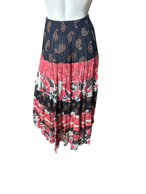 Vintage Carole Little full skirt rayon 4