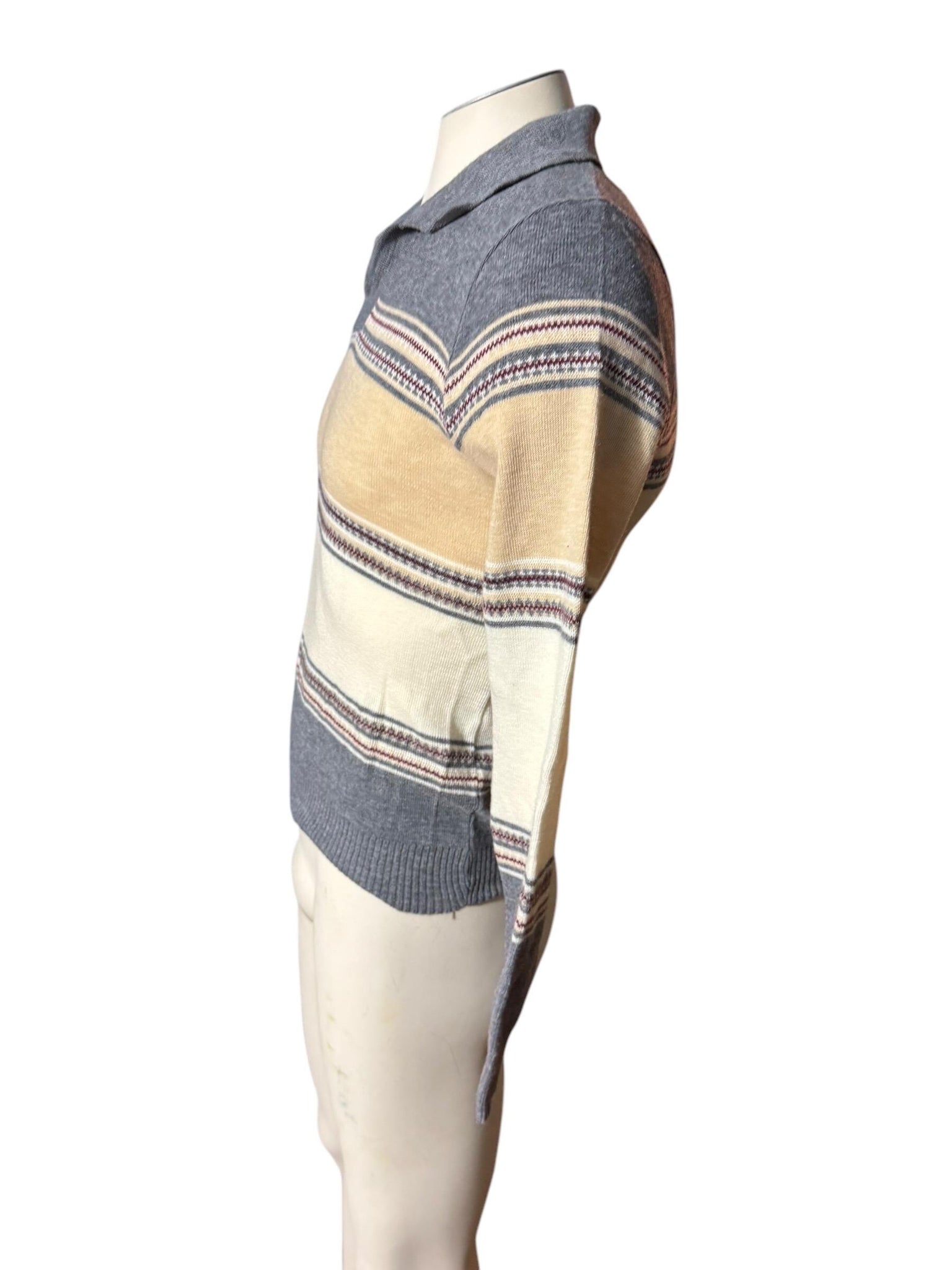 Vintage 70's men's gray striped sweater M Designer Collection