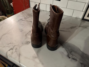 Vintage brown lace up boots Justin 6
