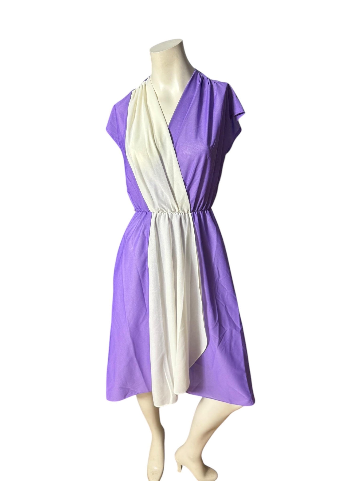 Vintage purple 70's 80's wrap style dress M