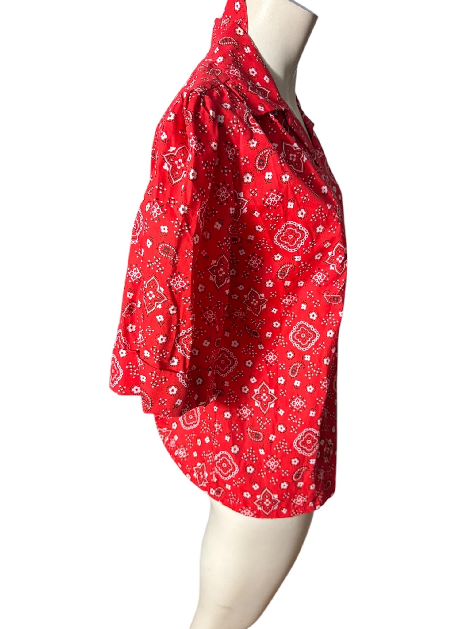 Vintage 1970’s red bandana top shirt L