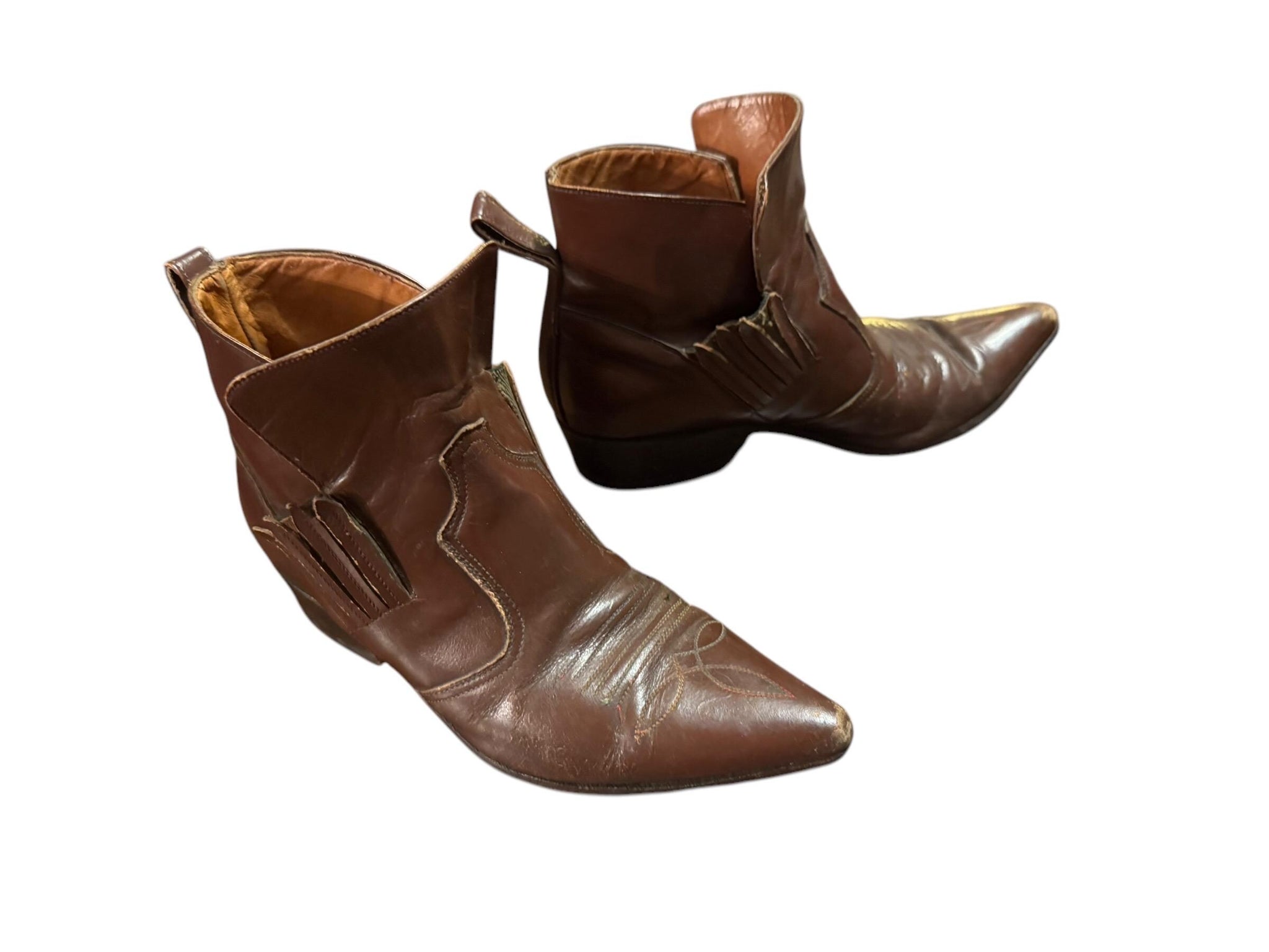 Vintage brown short cowboy boots 5 D