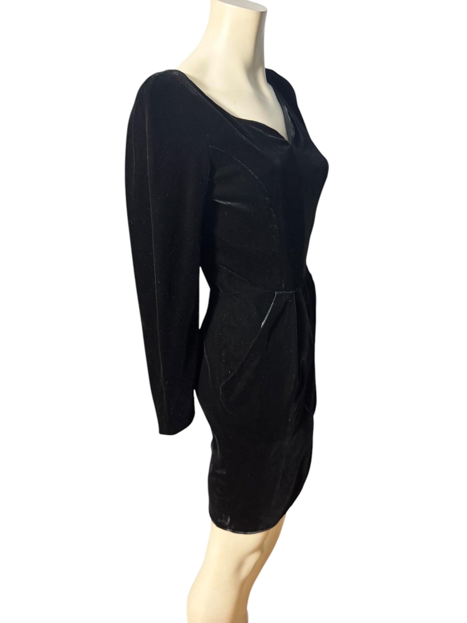 Vintage 80's black velvet dress 6 Maggy London