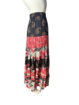 Vintage Carole Little full skirt rayon 4