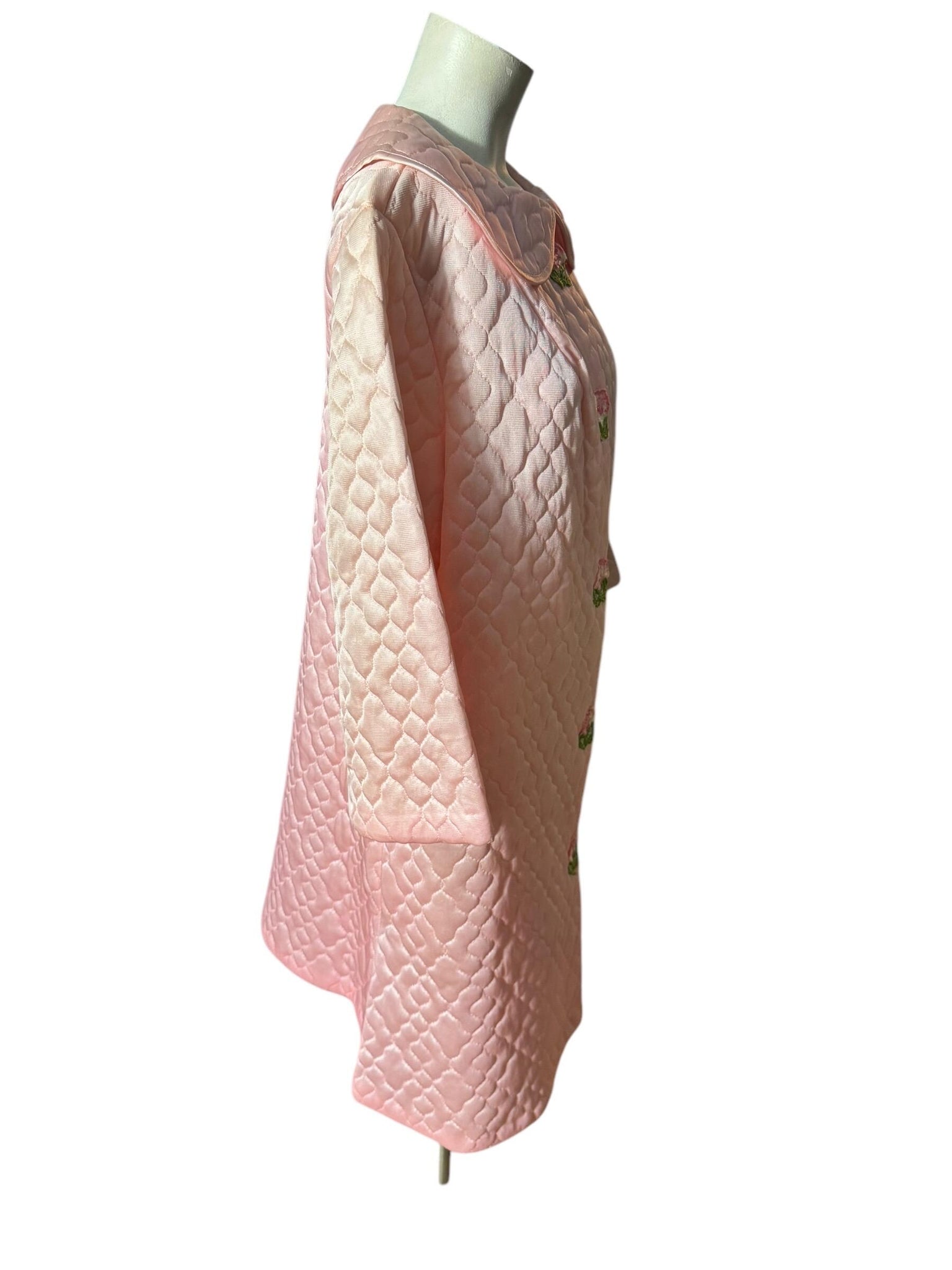 Vintage 60's quilted pink robe L 40