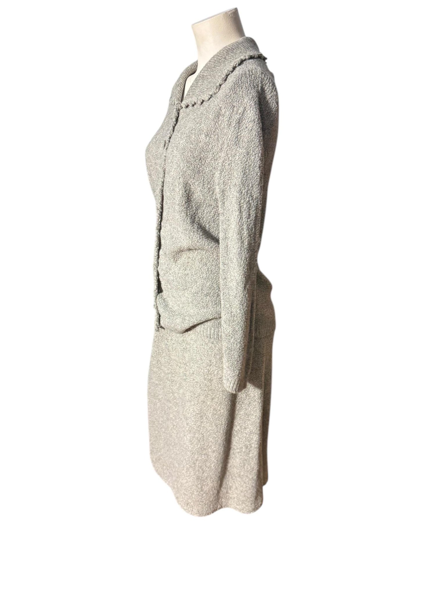 Vintage 70's women's sweater suit skirt & jacket M L Feather Knits
