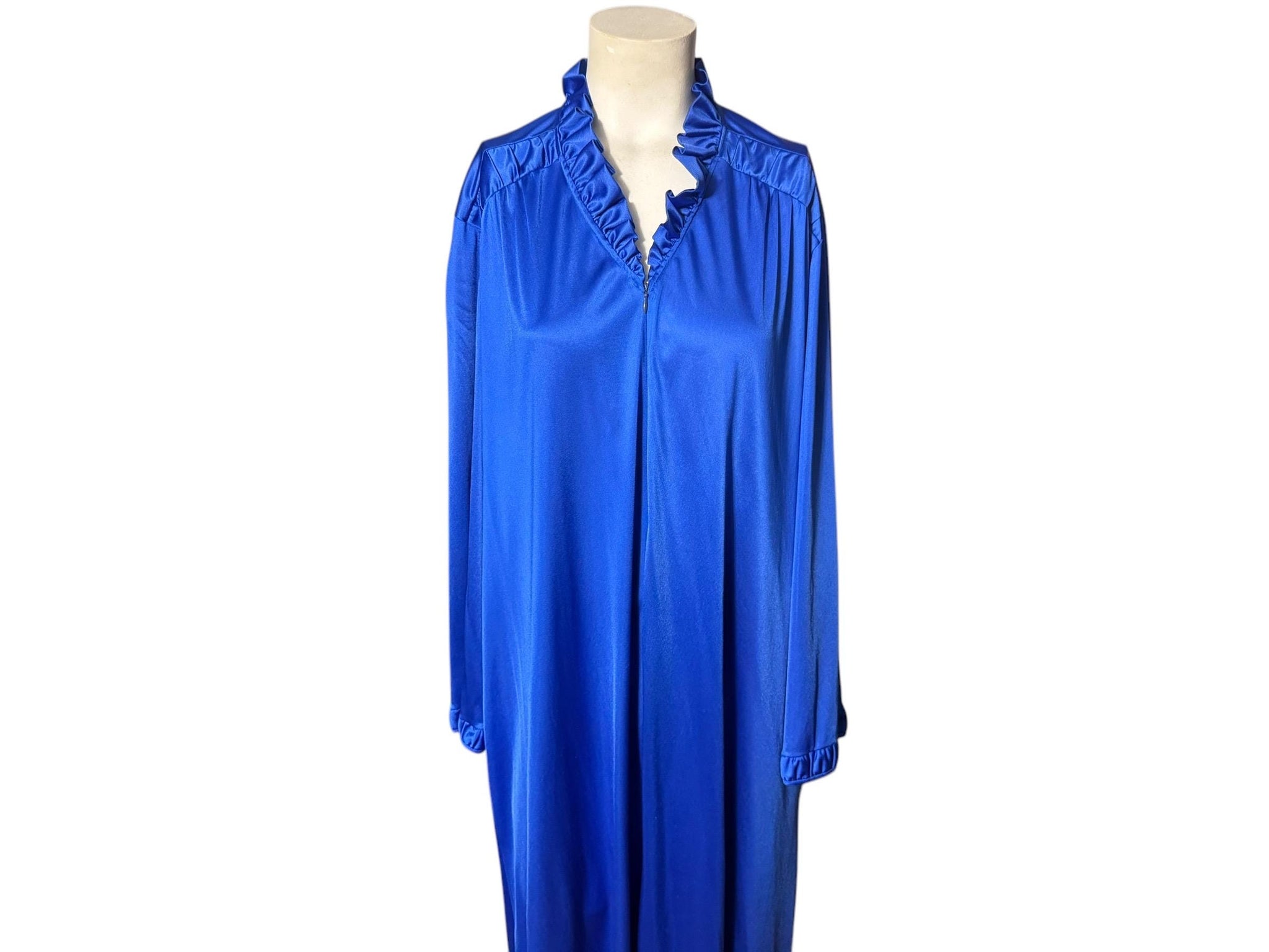 Vintage 70's blue robe Vanity Fair L
