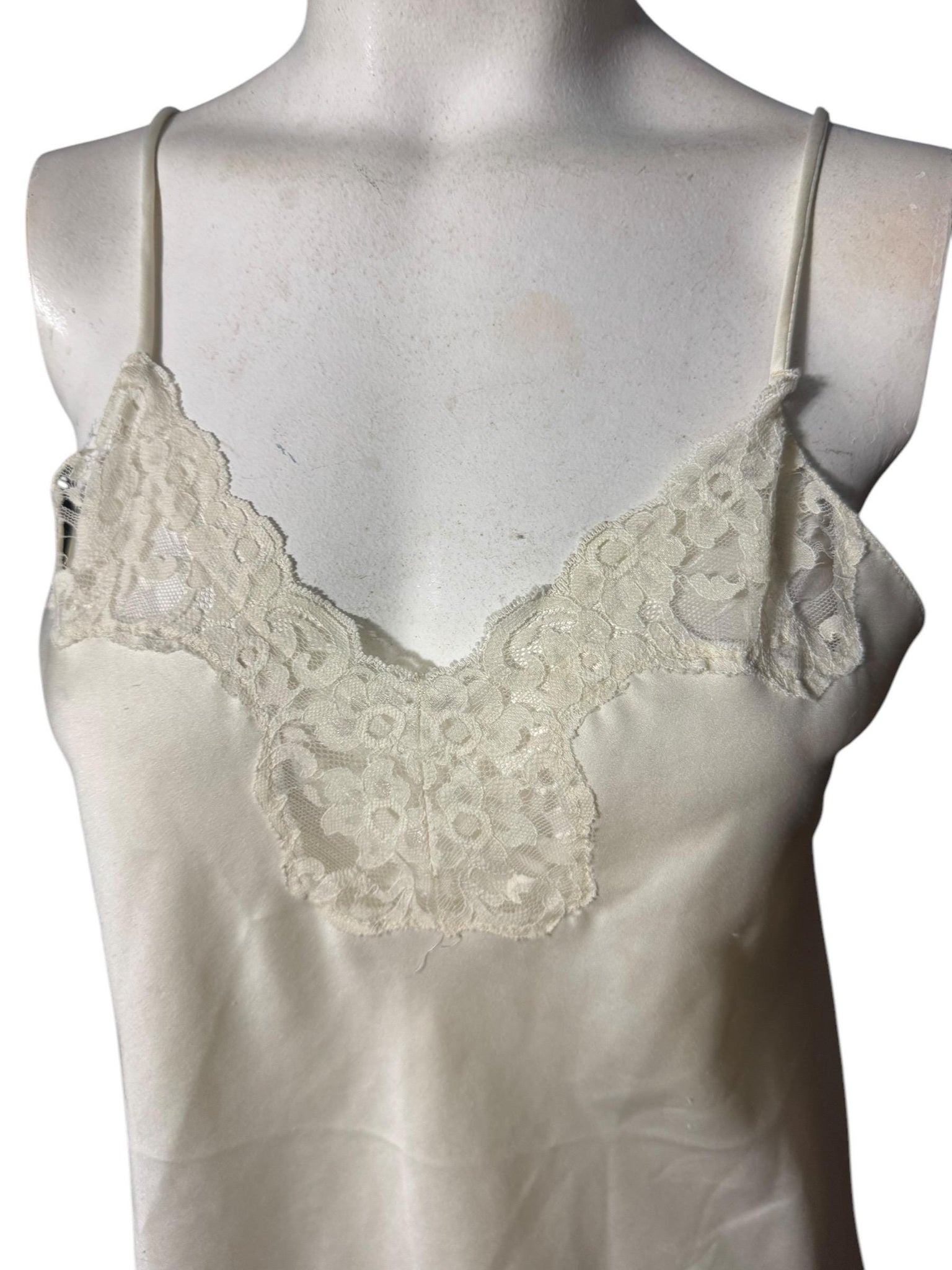 Vintage 80's Victoria's Secret short nightgown S