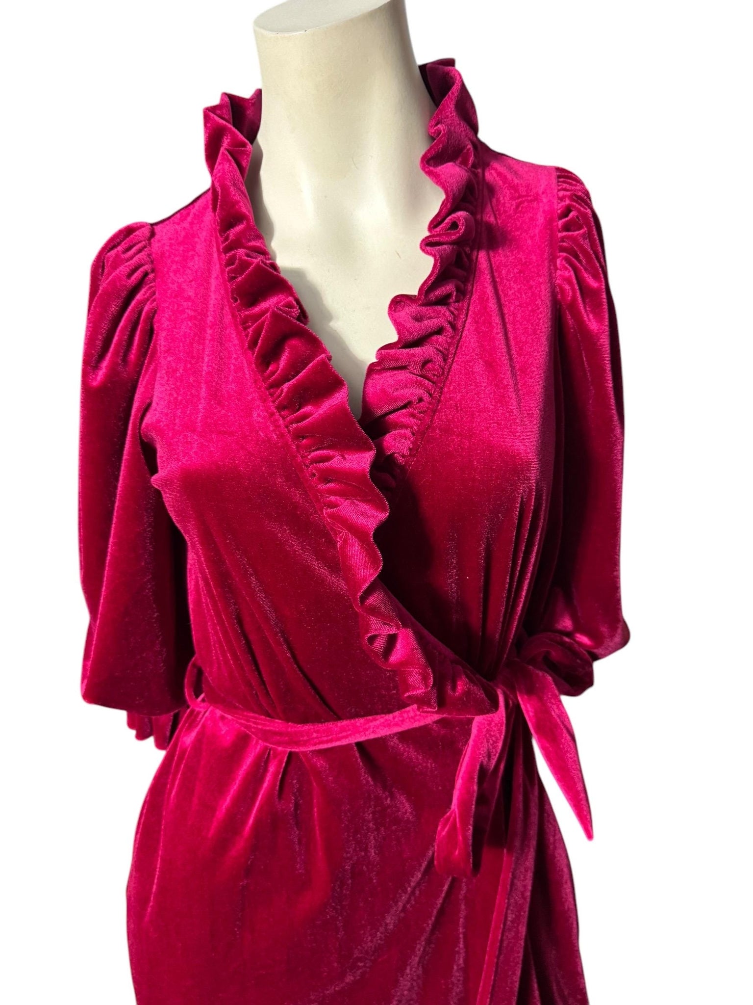 Vintage maroon velour robe S Miss Elaine