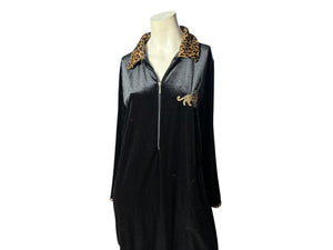 Vintage black leopard lounge robe M Amanda Stewart