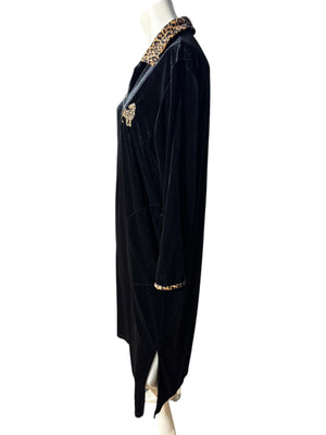 Vintage black leopard lounge robe M Amanda Stewart