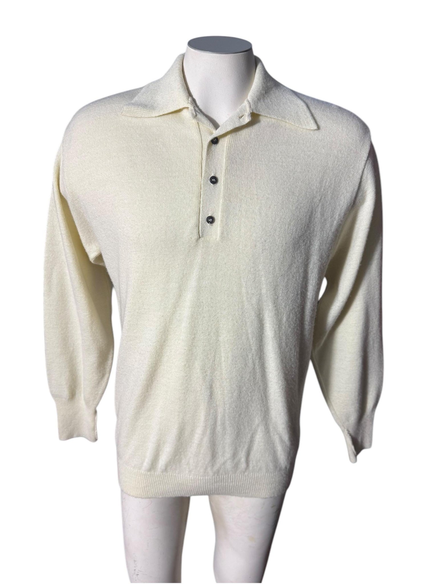 Vintage 70's men's off white sweater L Royal Knight