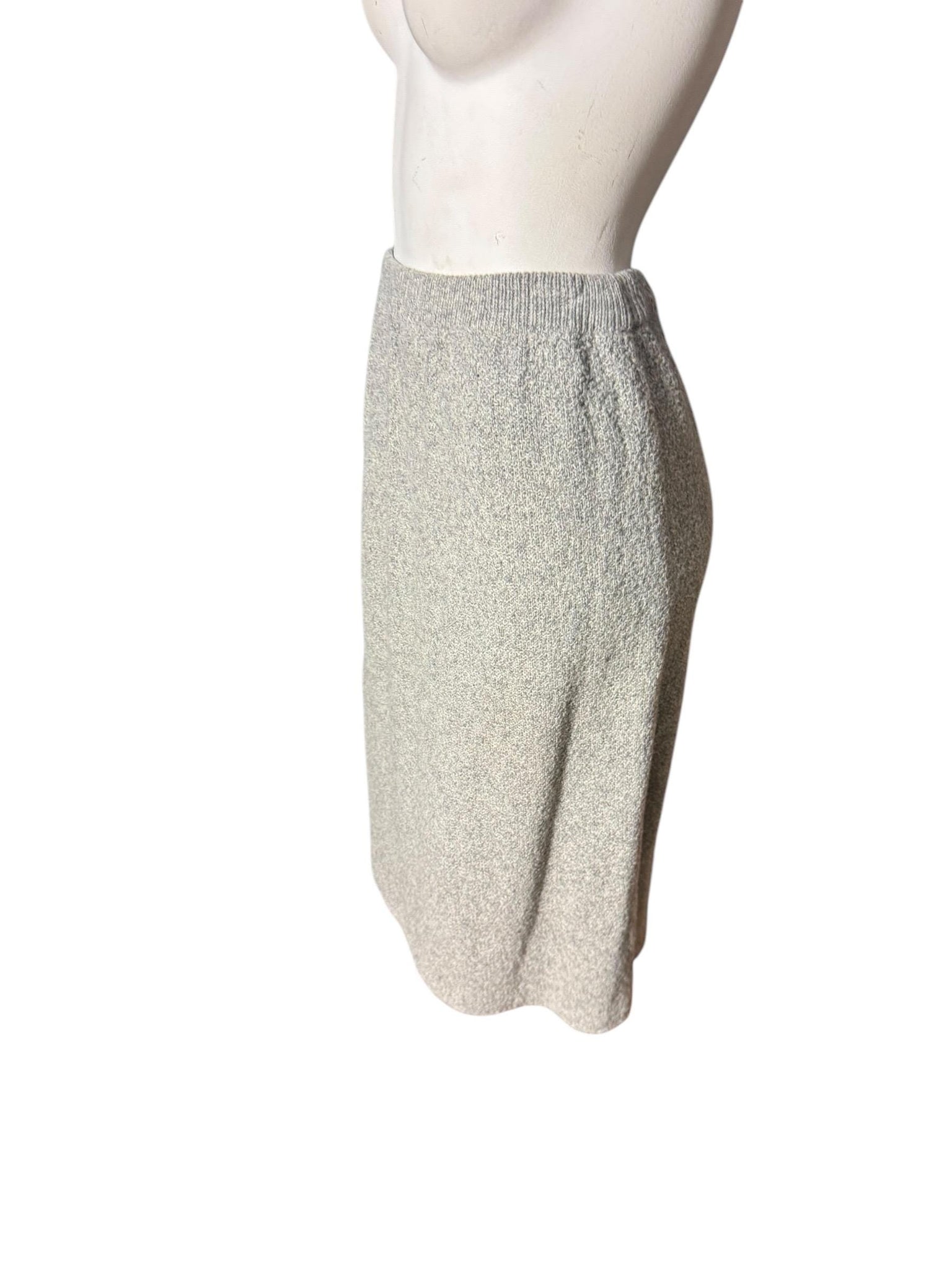 Vintage 70's women's sweater suit skirt & jacket M L Feather Knits