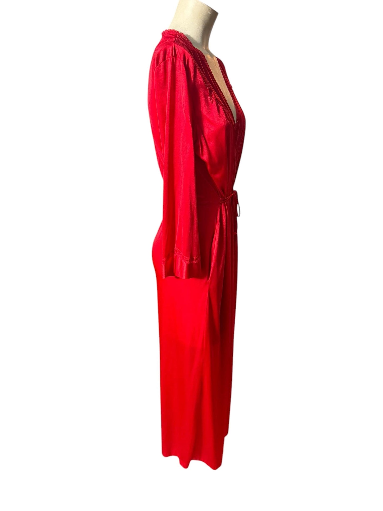 Vintage 70's red robe Dixie Belle M 36