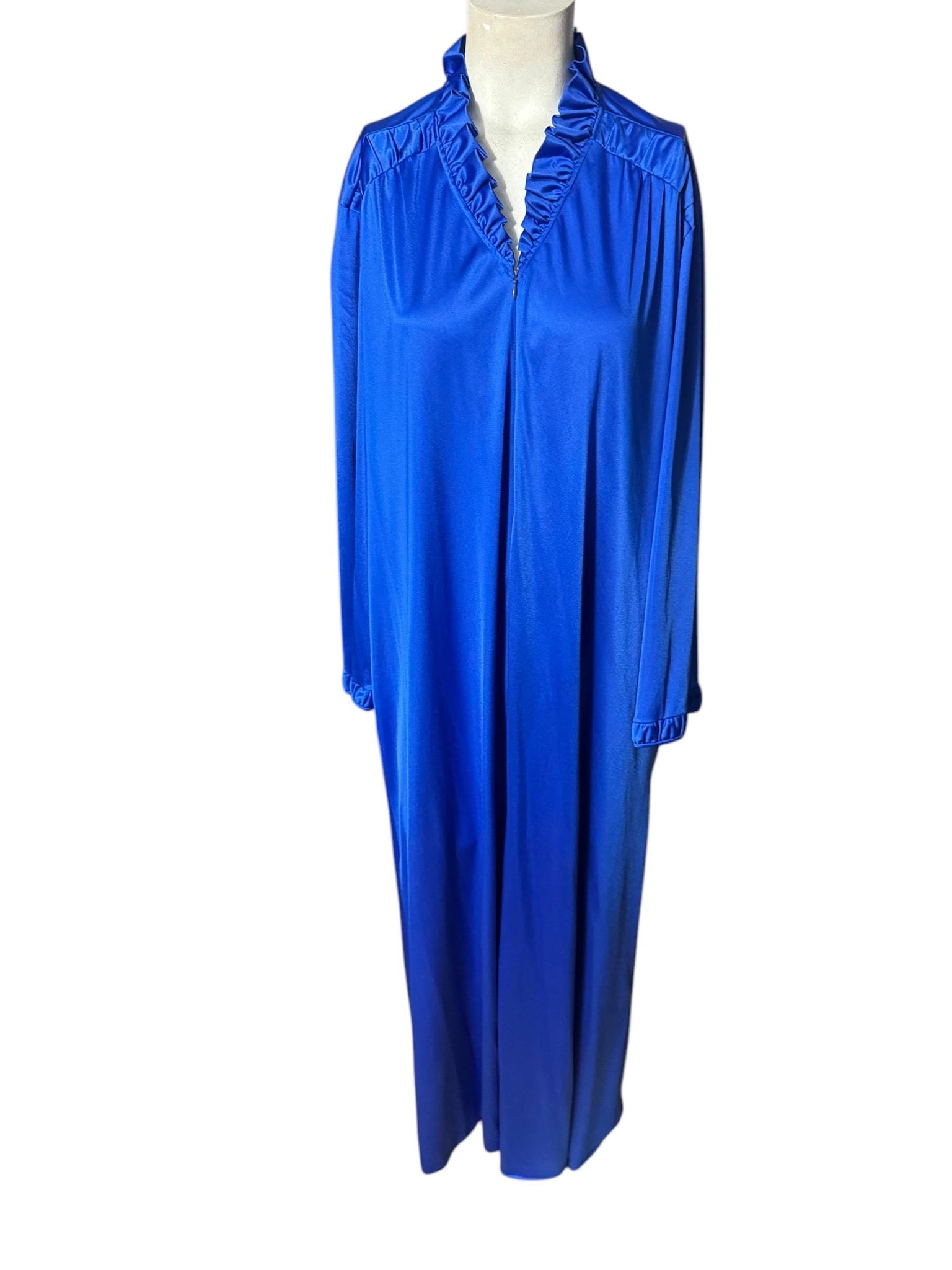Vintage 70's blue robe Vanity Fair L