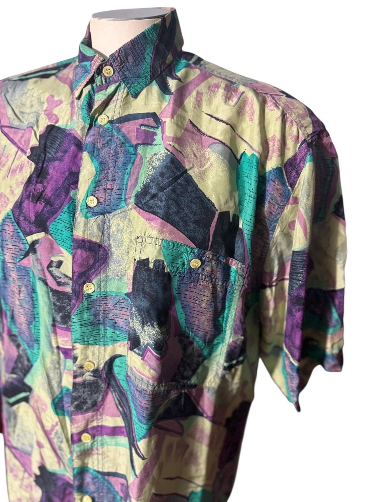 Vintage 80's silk men's shirt M Man's Fashion