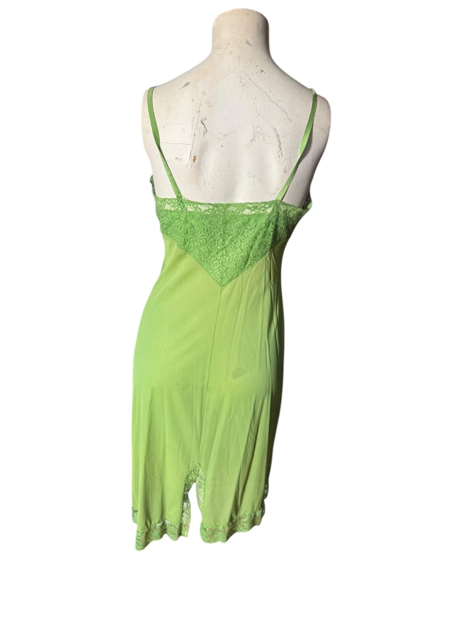 Vintage 60's green slip 32 Vanity Fair