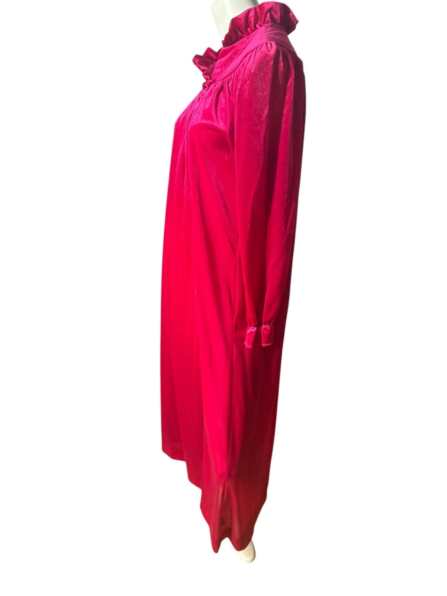 Vintage maroon velour robe M L lingerie