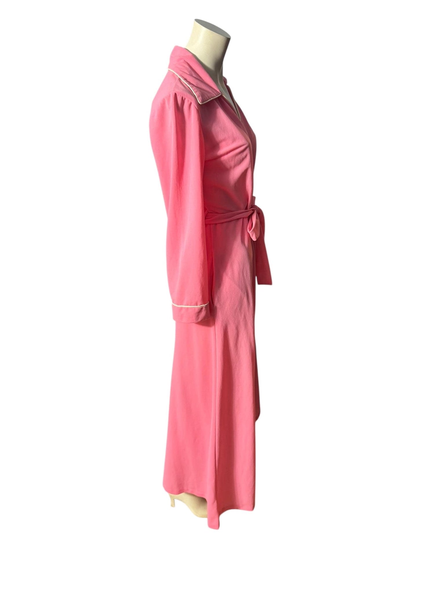 Vintage 70's pink robe M Sears Take A Long