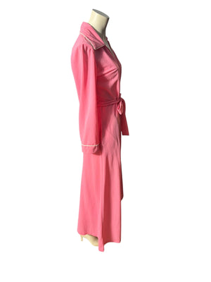 Vintage 70's pink robe M Sears Take A Long