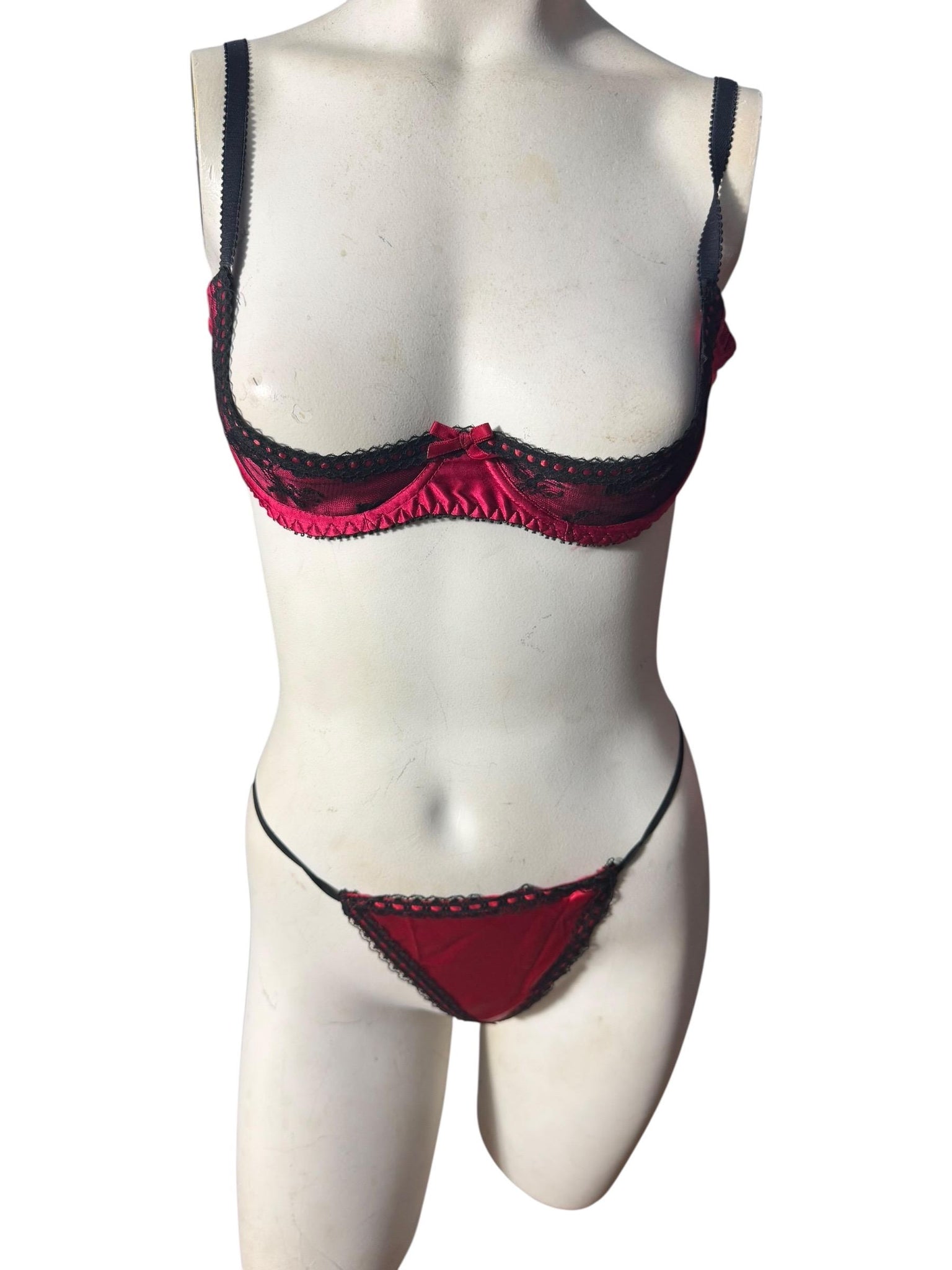 Vintage 80's lingerie set bra & panties 34B