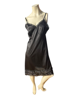Vintage black full slip lingerie 38 Lady Manhattan
