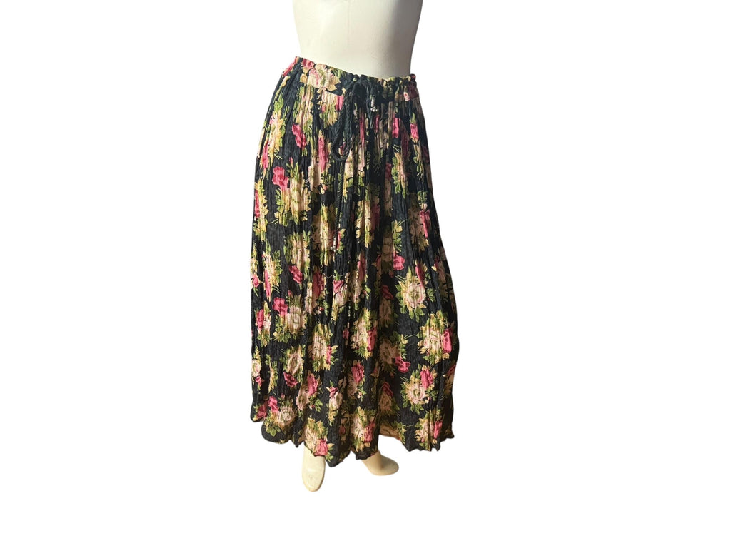 Vintage long floral full circle skirt M cotton India First Editions