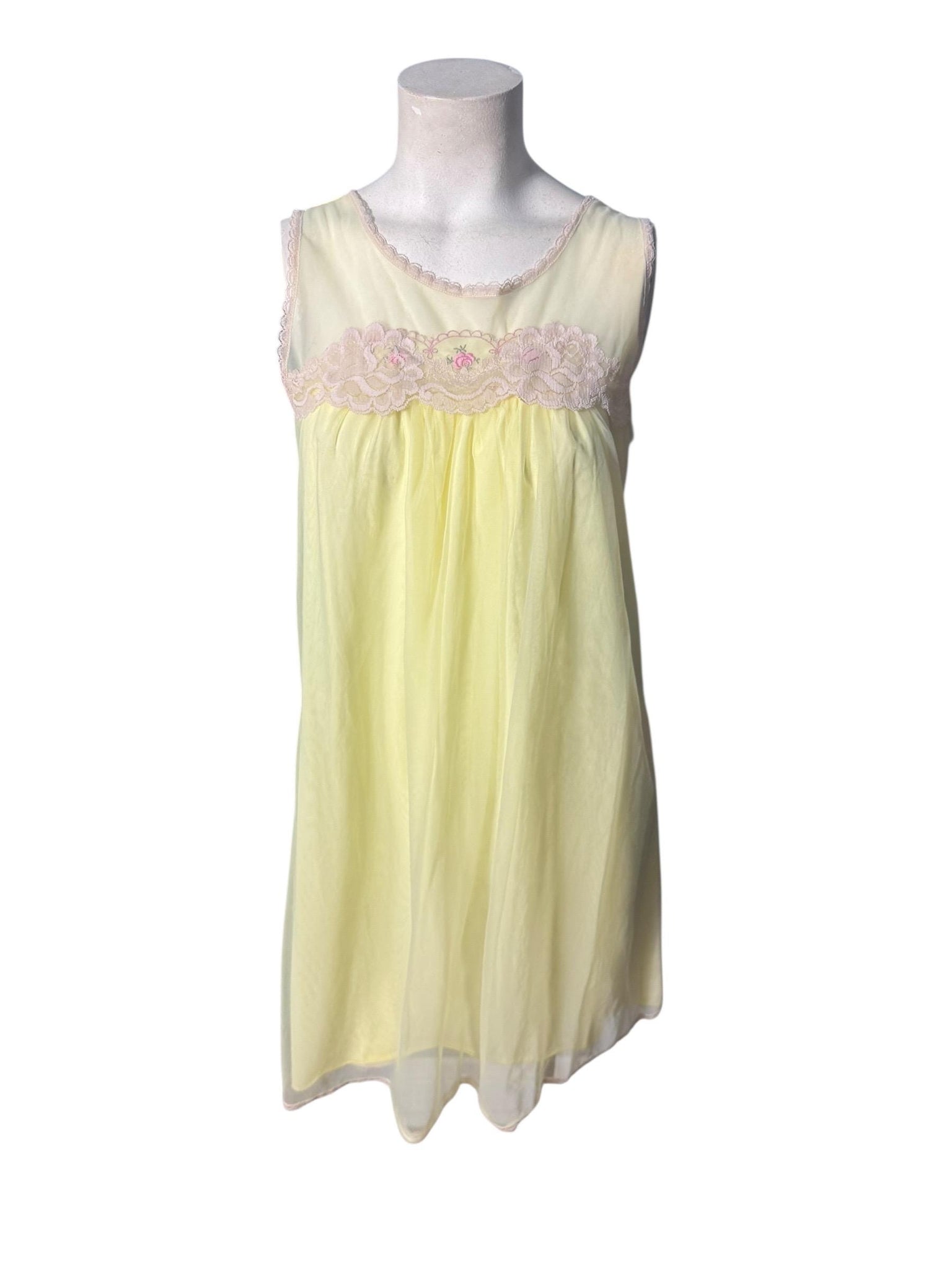 Vintage 60's yellow babydoll nightgown S