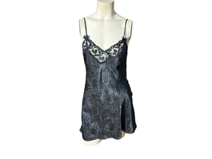 Vintage 90's black short nightgown P Victoria's Secret