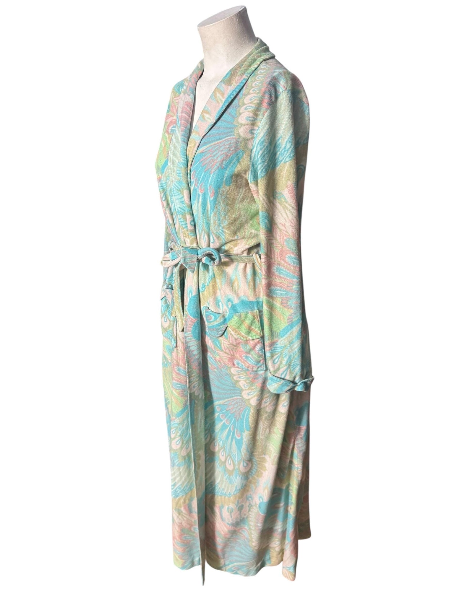 Vintage 70's paisley pastel robe M