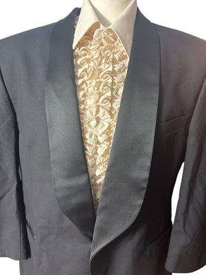 Vintage black wool tuxedo jacket lapel 42