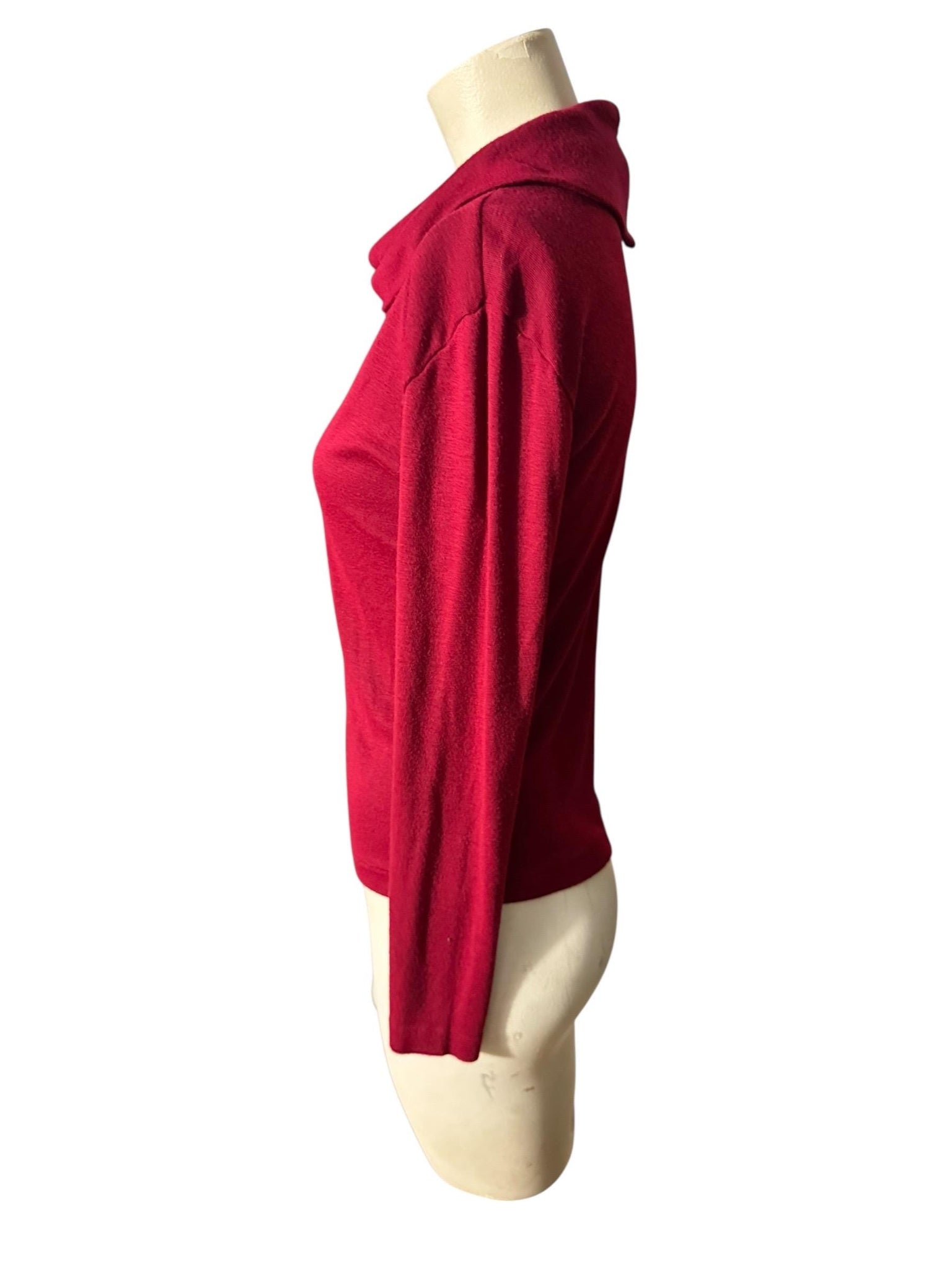 Vintage 1970’s maroon turtle neck M Adormel