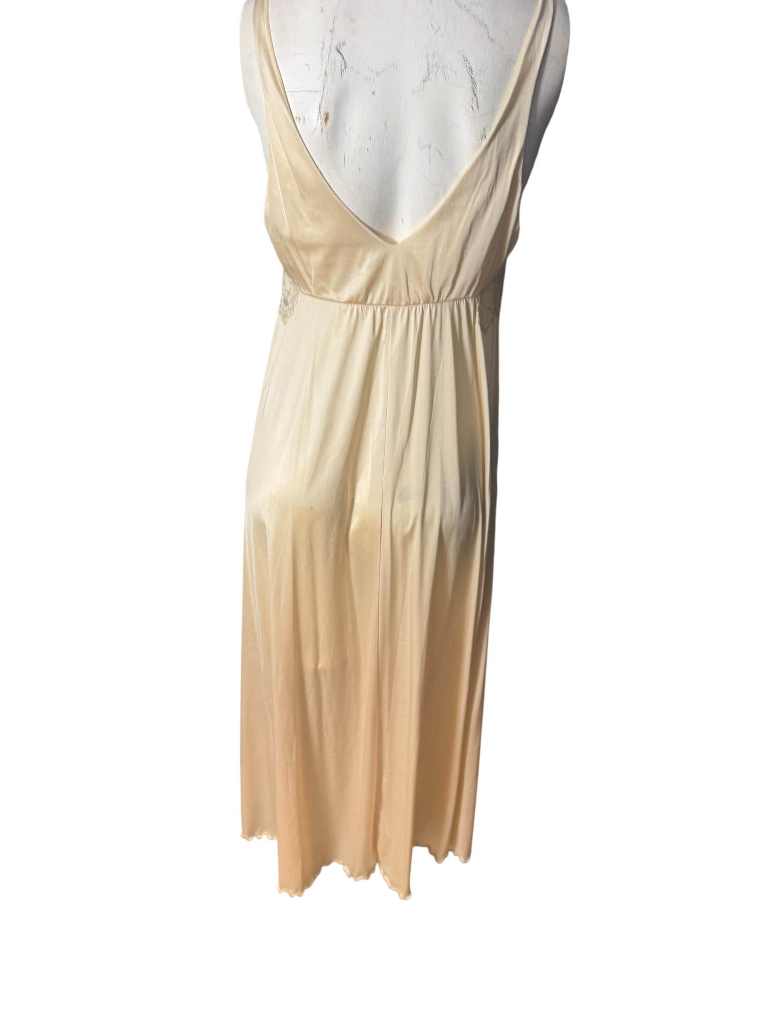 Vintage 70's long beige nightgown M