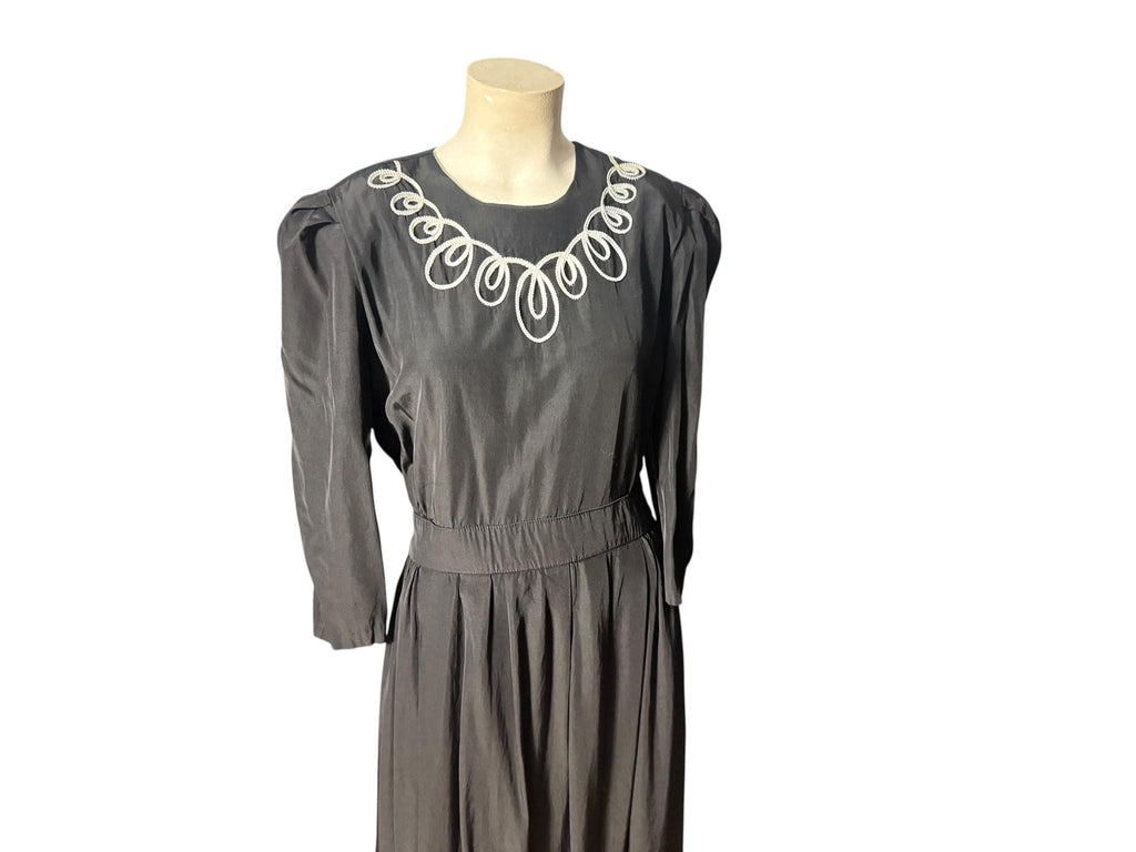 Vintage 80's black & white dress 10 Ultra Dress