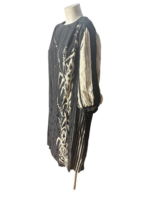 Vintage silk cream & black 80's dress 20 XXL balloon sleeves