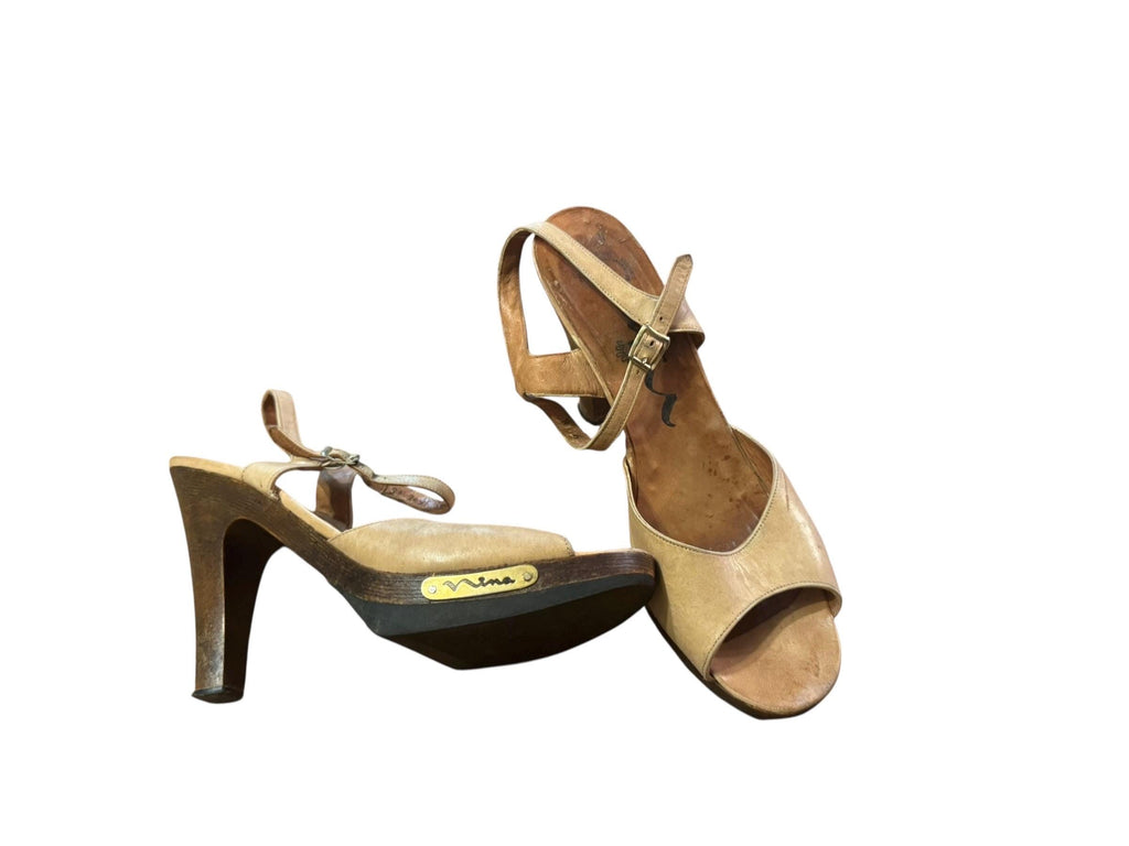 Vintage 70's wwod heel shoes 9 N Nina