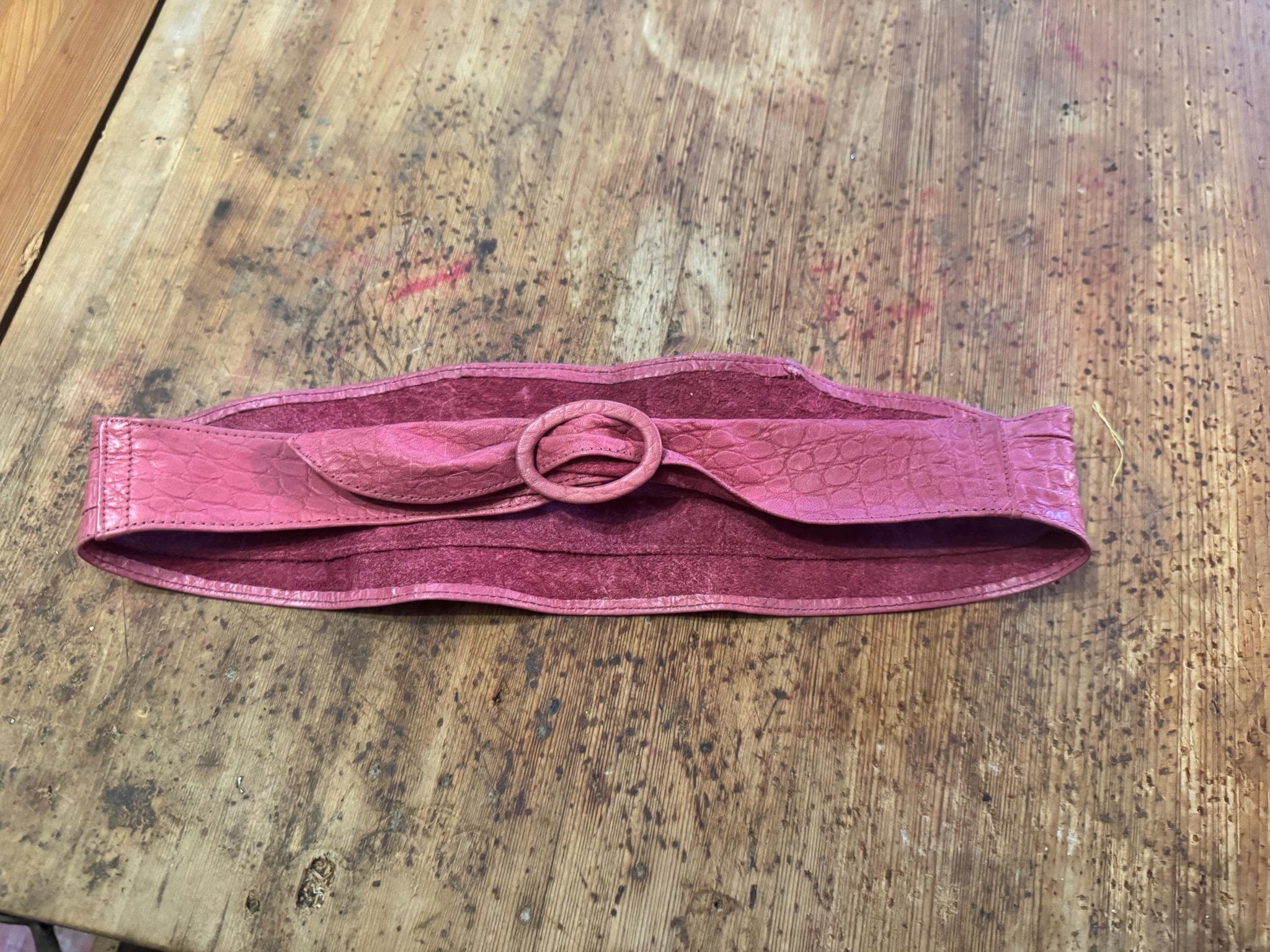 Vintage 80’s pink leather belt S M