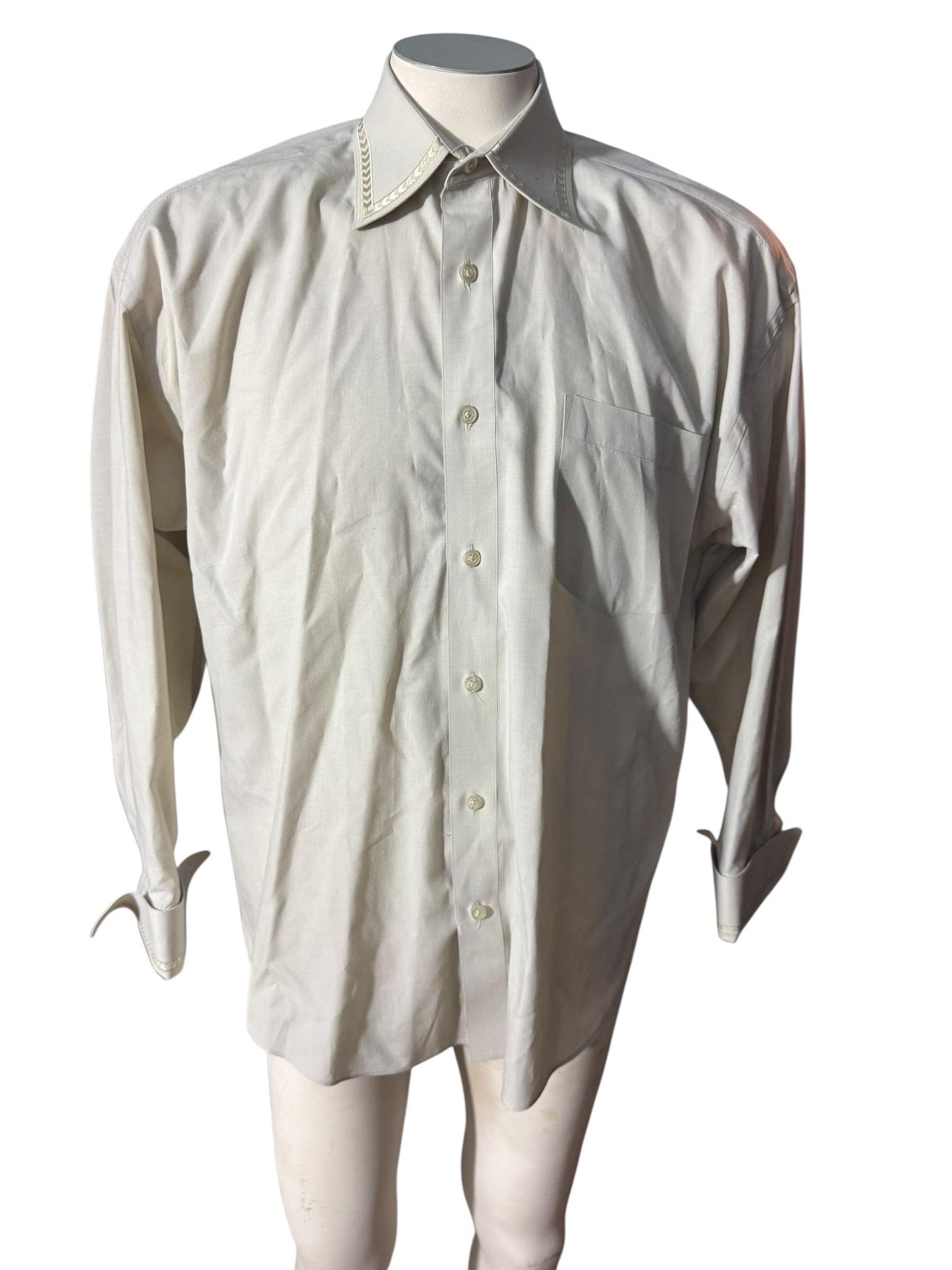 Vintage men’s tan 80’s button up shirt M Albert Celini