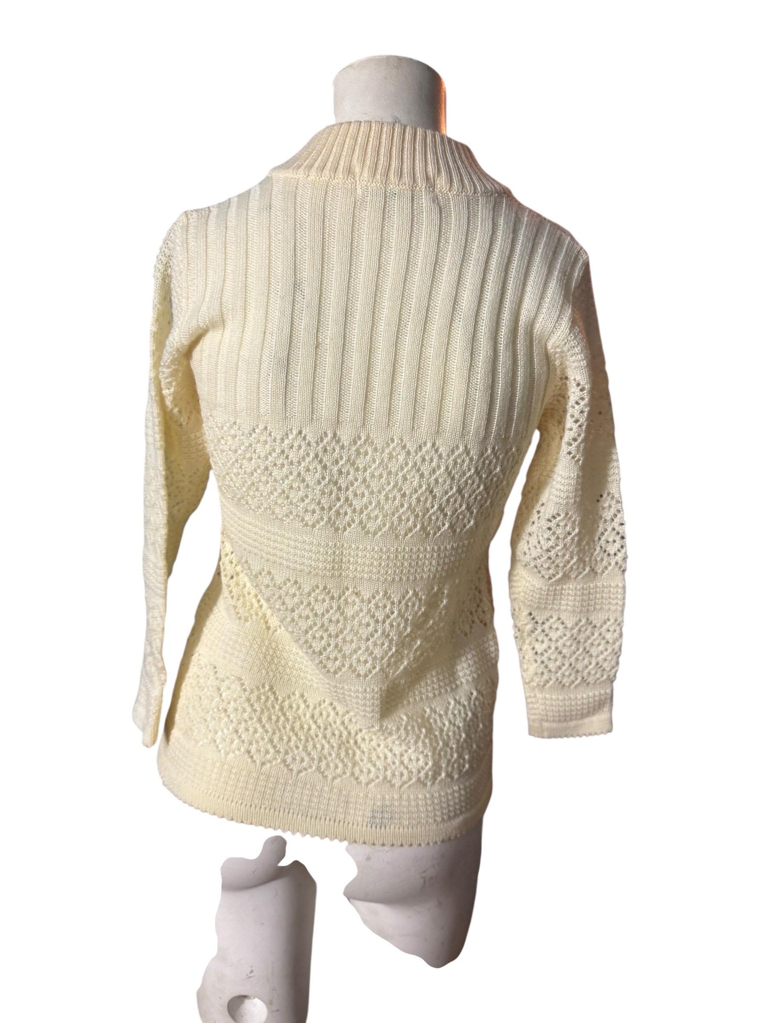 Vintage 80's off white sweater M Menuet