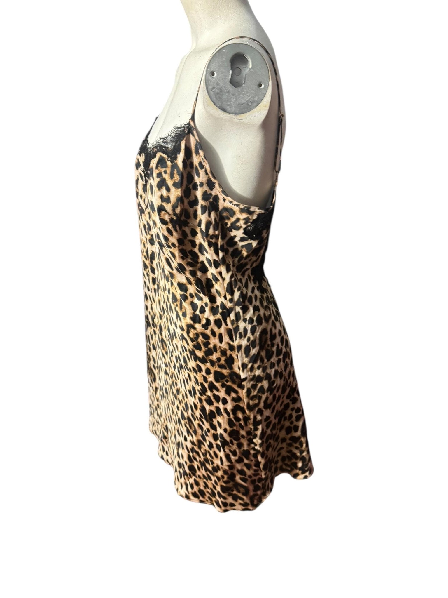 Victoria's Secret leopard short nightgown L