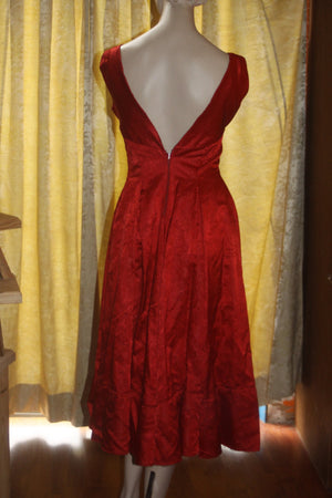 Vintage red 1950's full skirt Dress M
